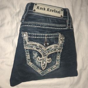 Rock Revival Cropped Jeans